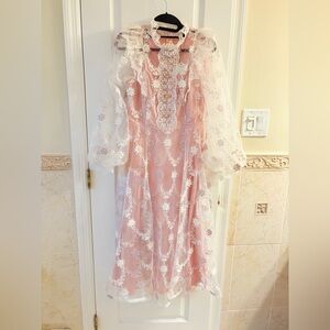 Dusty Pink Lace Embroidered Maxi Dress with Long Sleeves